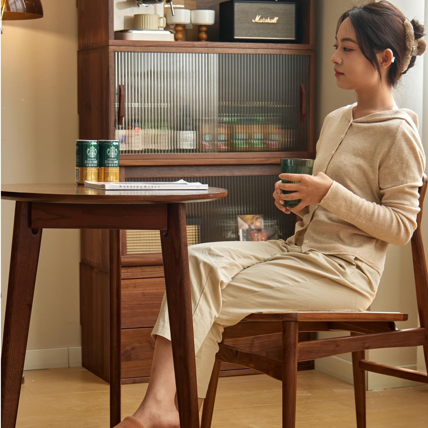 Rukmaajeee Luxury Mid-Century Modern Small Round Solid Wood Dining